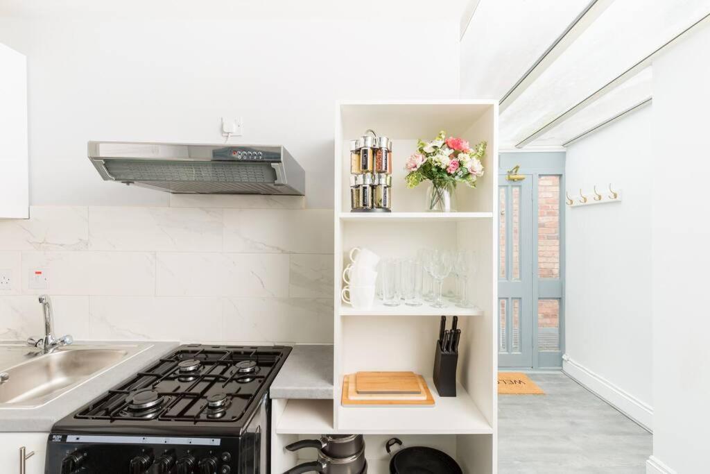 Duplex Loft Apartment With Balcony & Private Entrance In Jq เบอร์มิงแฮม ภายนอก รูปภาพ