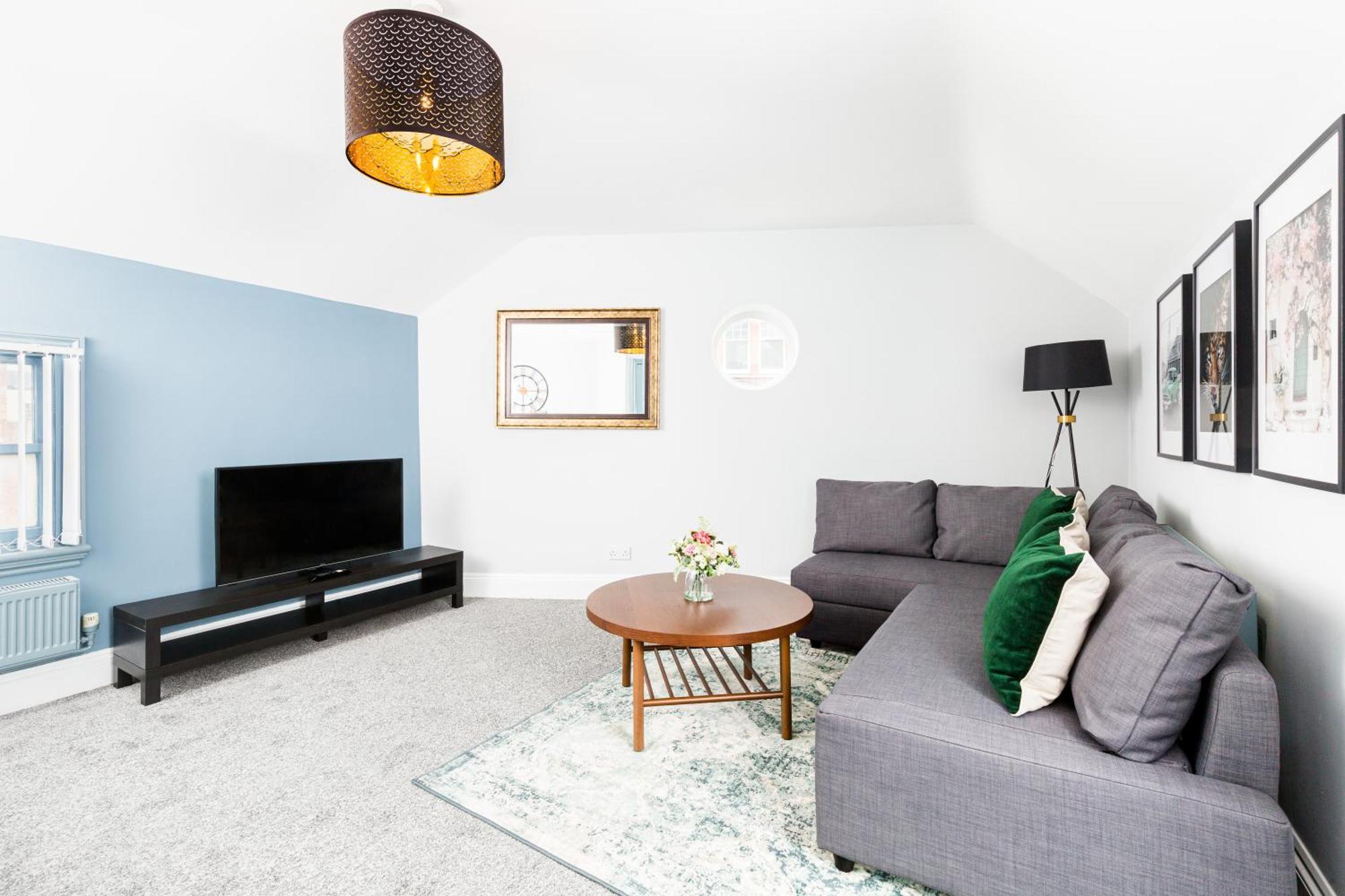Duplex Loft Apartment With Balcony & Private Entrance In Jq เบอร์มิงแฮม ภายนอก รูปภาพ