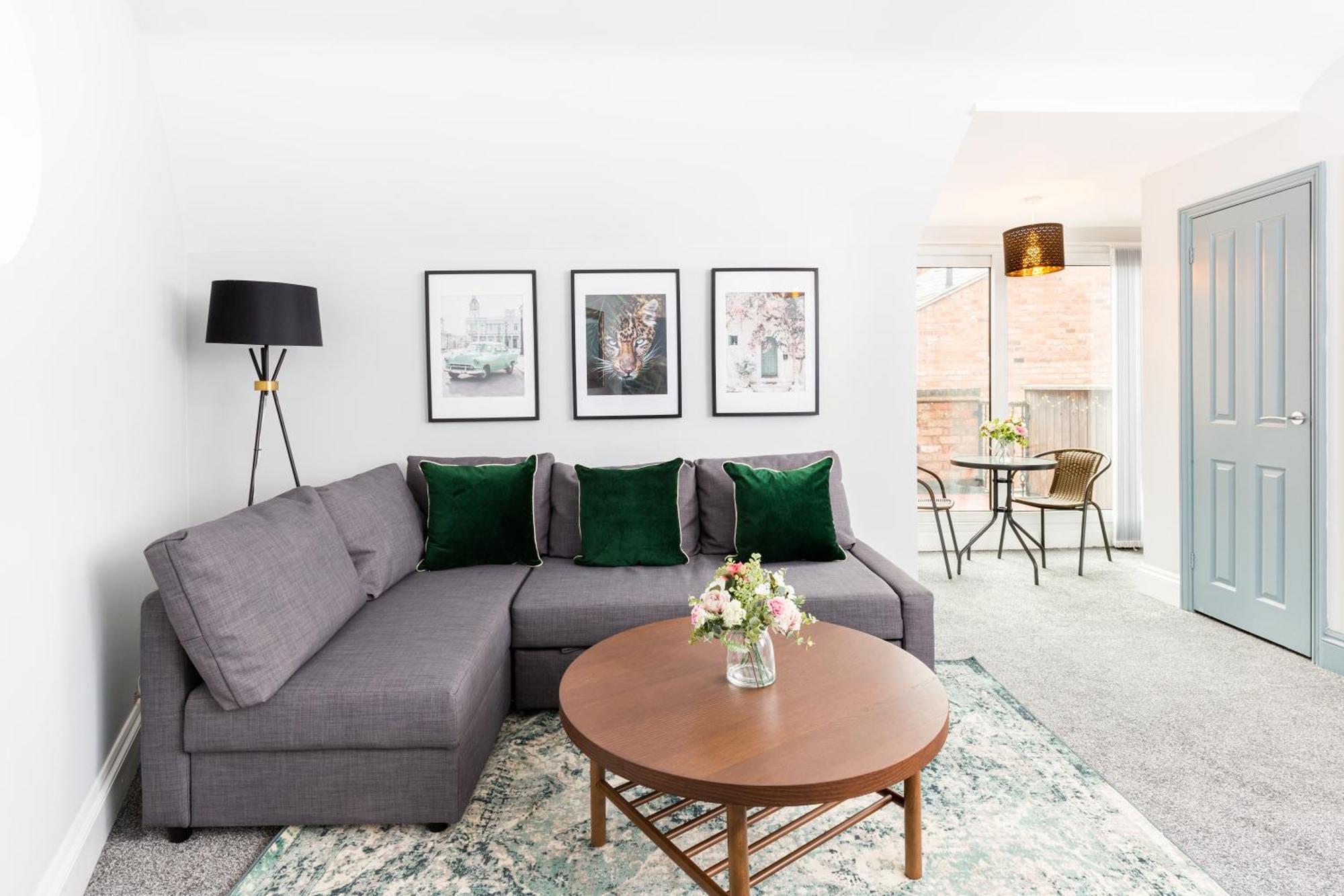 Duplex Loft Apartment With Balcony & Private Entrance In Jq เบอร์มิงแฮม ภายนอก รูปภาพ